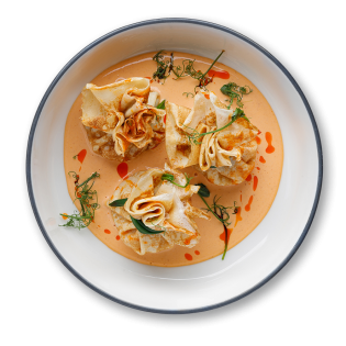 Блинчики с соусом «Том Ям» и креветками