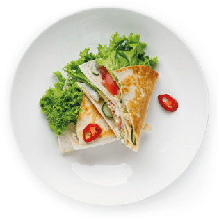 Сэндвич с курицей в тортилье